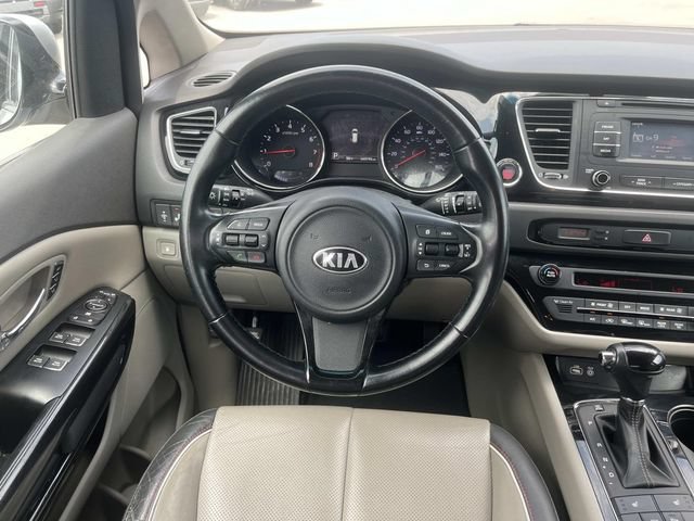 Used 2016 Kia Sedona EX FWD image 14
