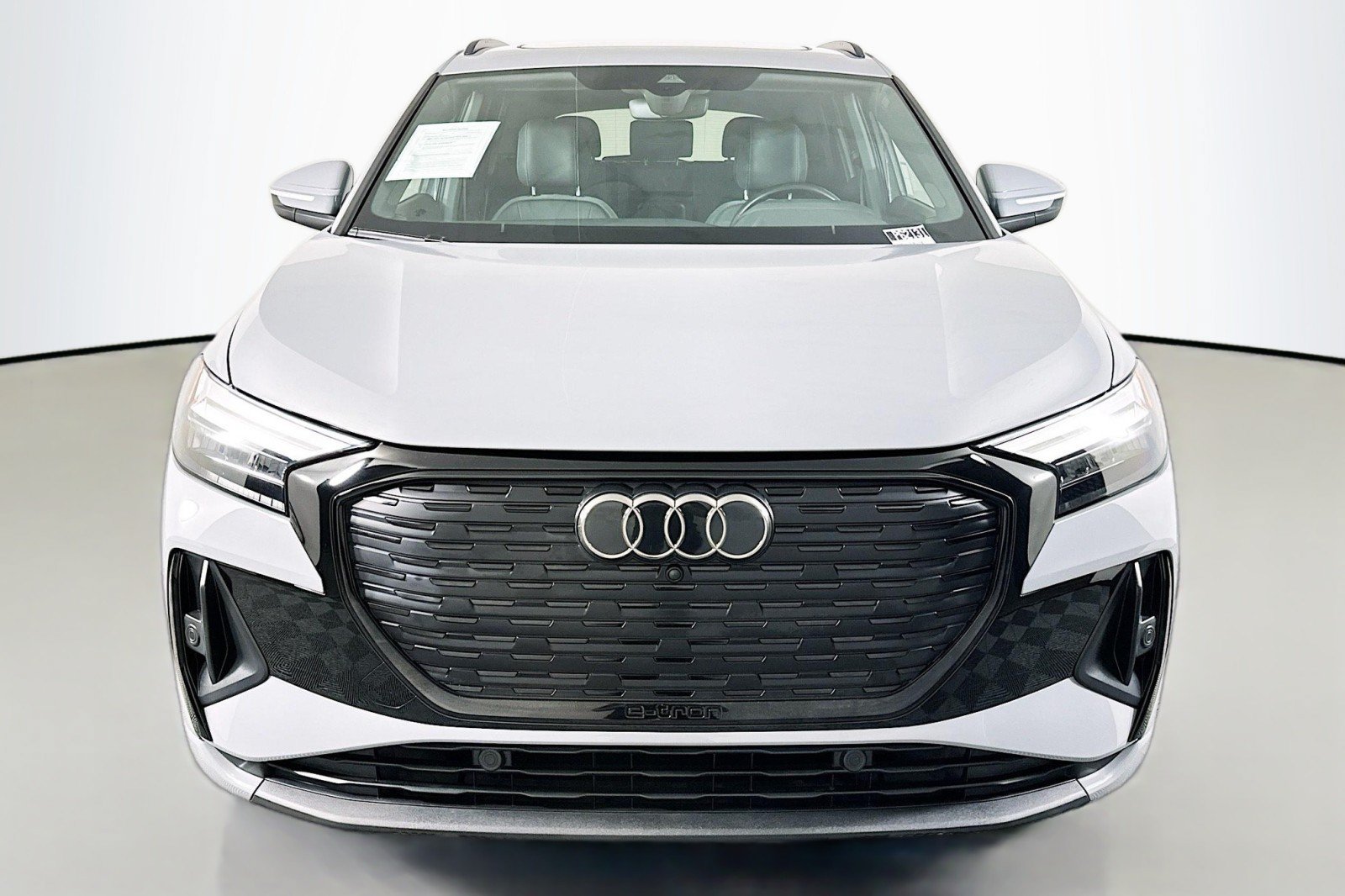Used 2023 Audi Q4 e-tron Premium w/ Convenience Package AWD/4WD image 2