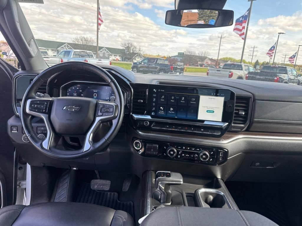 Used 2025 Chevrolet Silverado 1500 RST w/ Convenience Package II AWD/4WD image 45