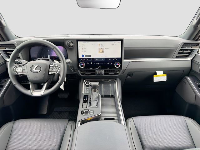 New 2026 Lexus GX 550 AWD/4WD image 16