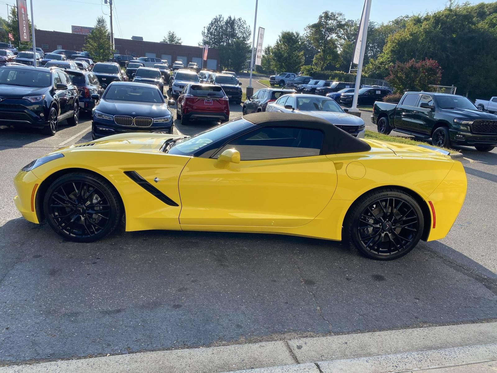 Used 2019 Chevrolet Corvette Stingray Convertible w/ 3LT Preferred Equipment Group RWD image 7