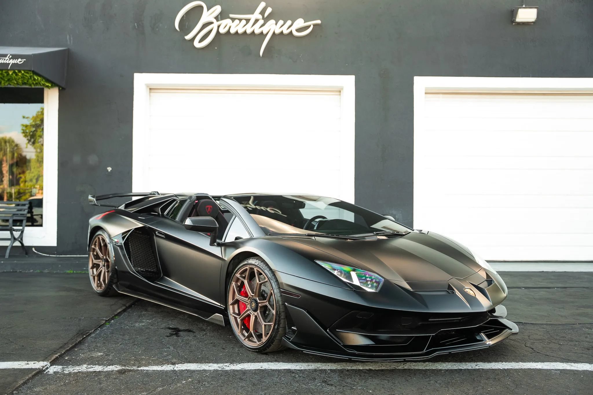Used 2021 Lamborghini Aventador SVJ AWD/4WD video 1