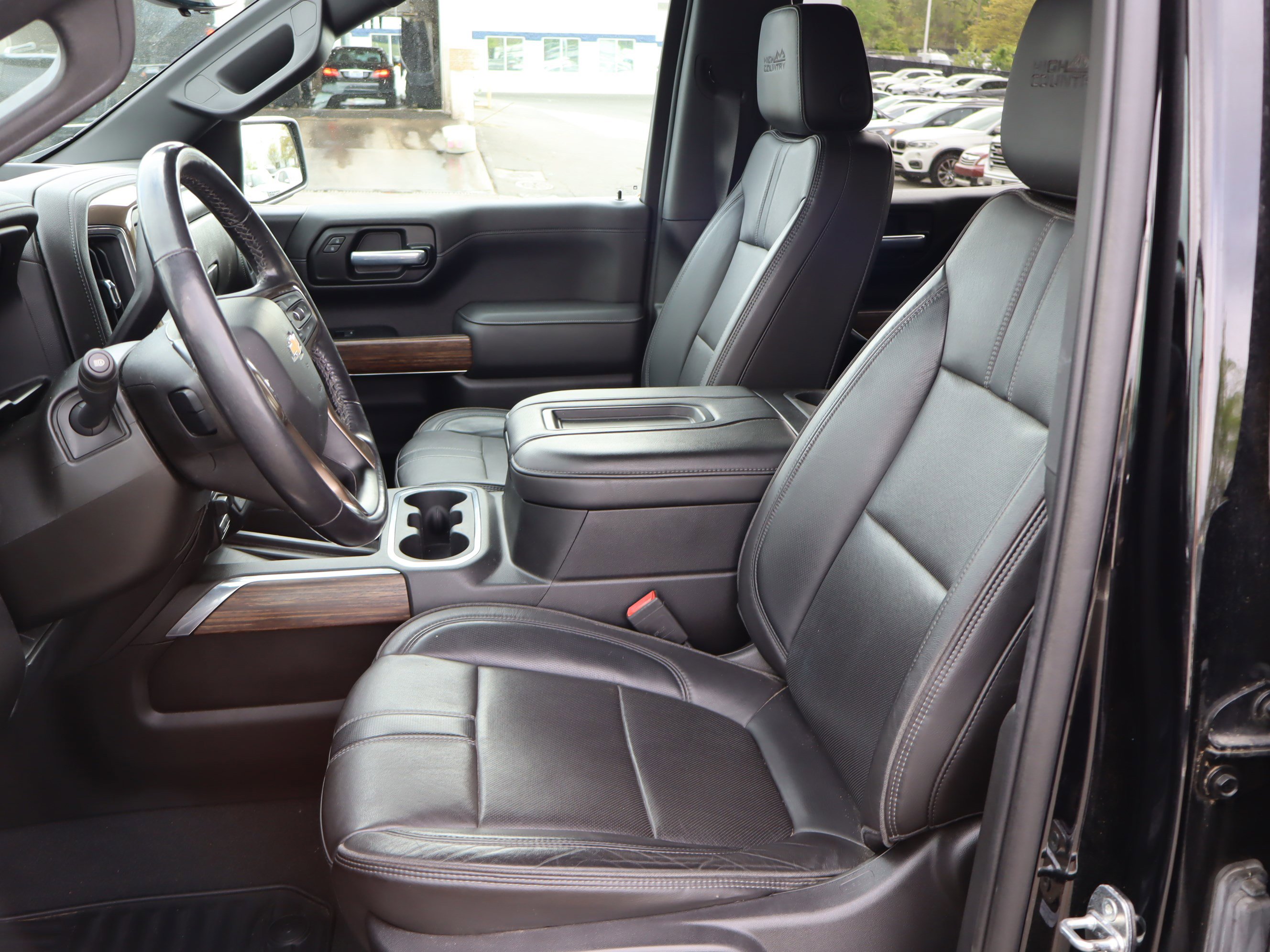 Used 2021 Chevrolet Silverado 1500 High Country w/ Technology Package image 19