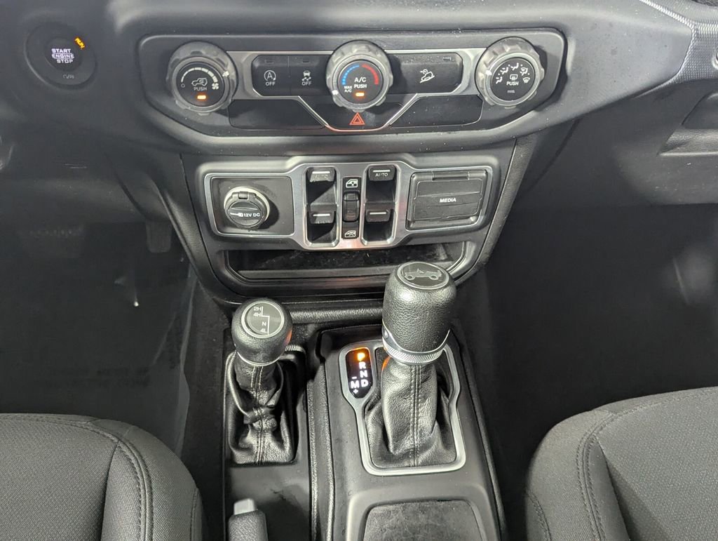 Used 2018 Jeep Wrangler Unlimited Sport S image 21