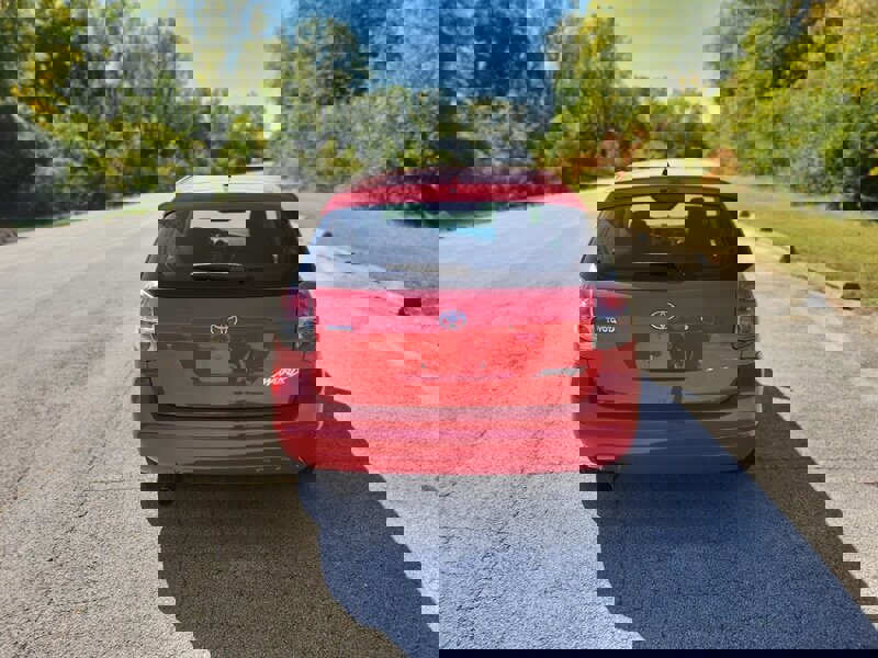 Used 2006 Toyota Matrix XR image 8