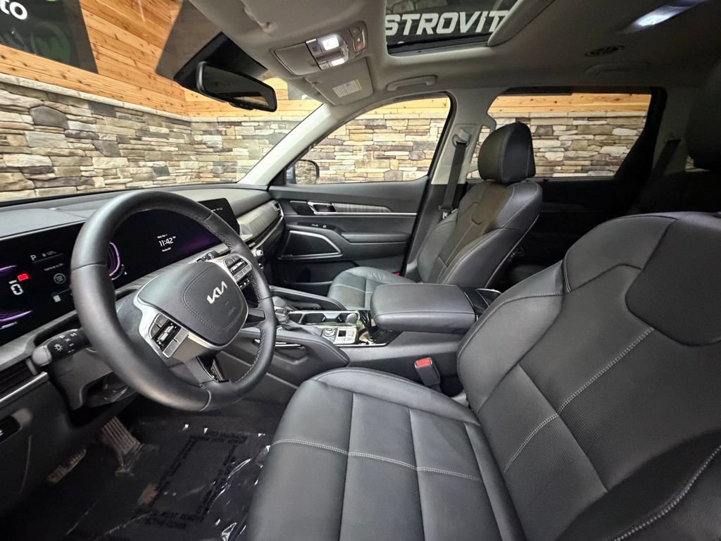 Used 2025 Kia Telluride EX AWD/4WD image 11