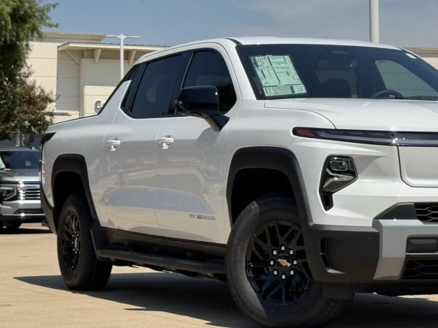 New 2026 Chevrolet Silverado EV LT w/ Plus Package AWD/4WD image 3