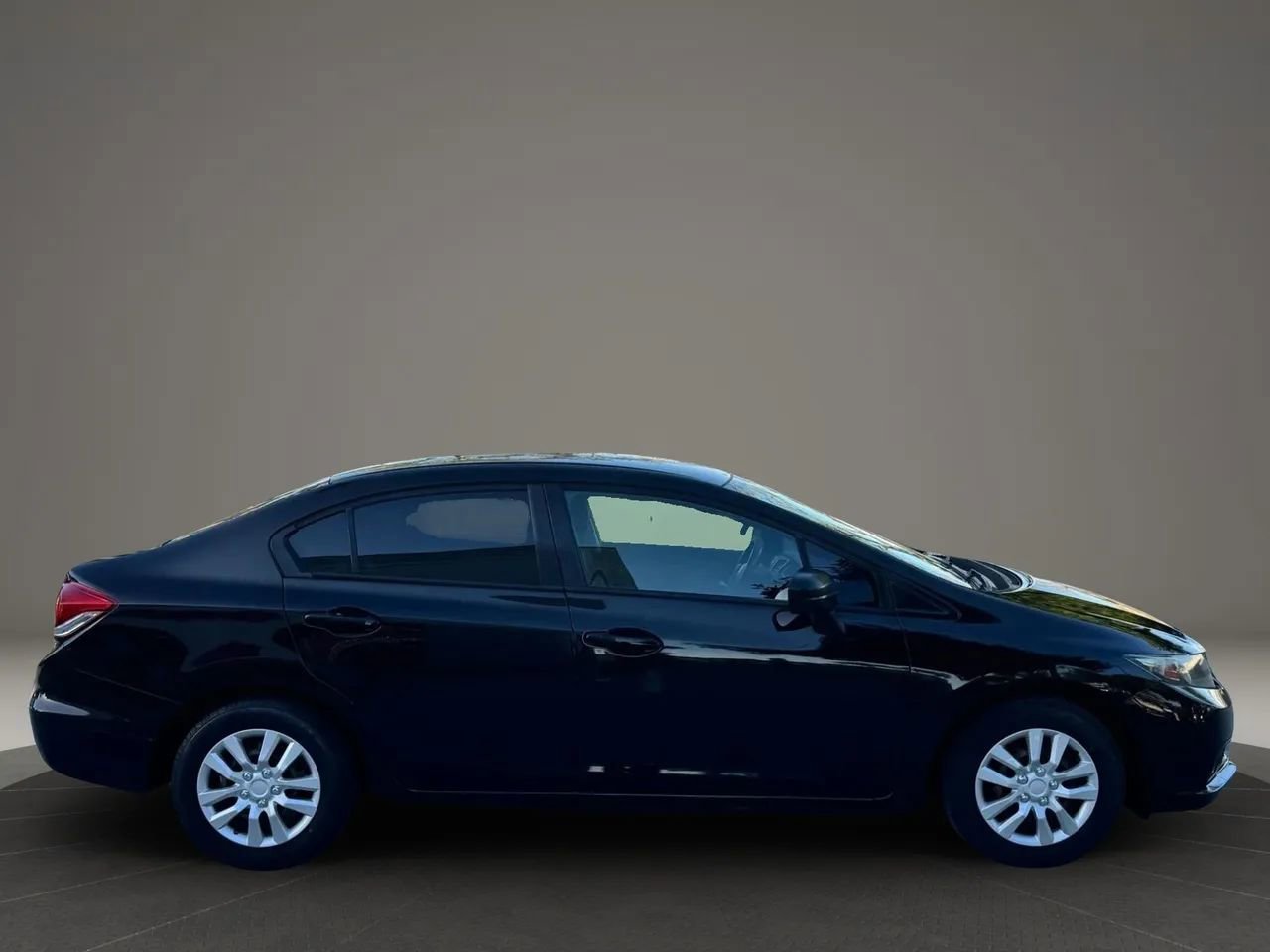 Used 2015 Honda Civic LX image 4