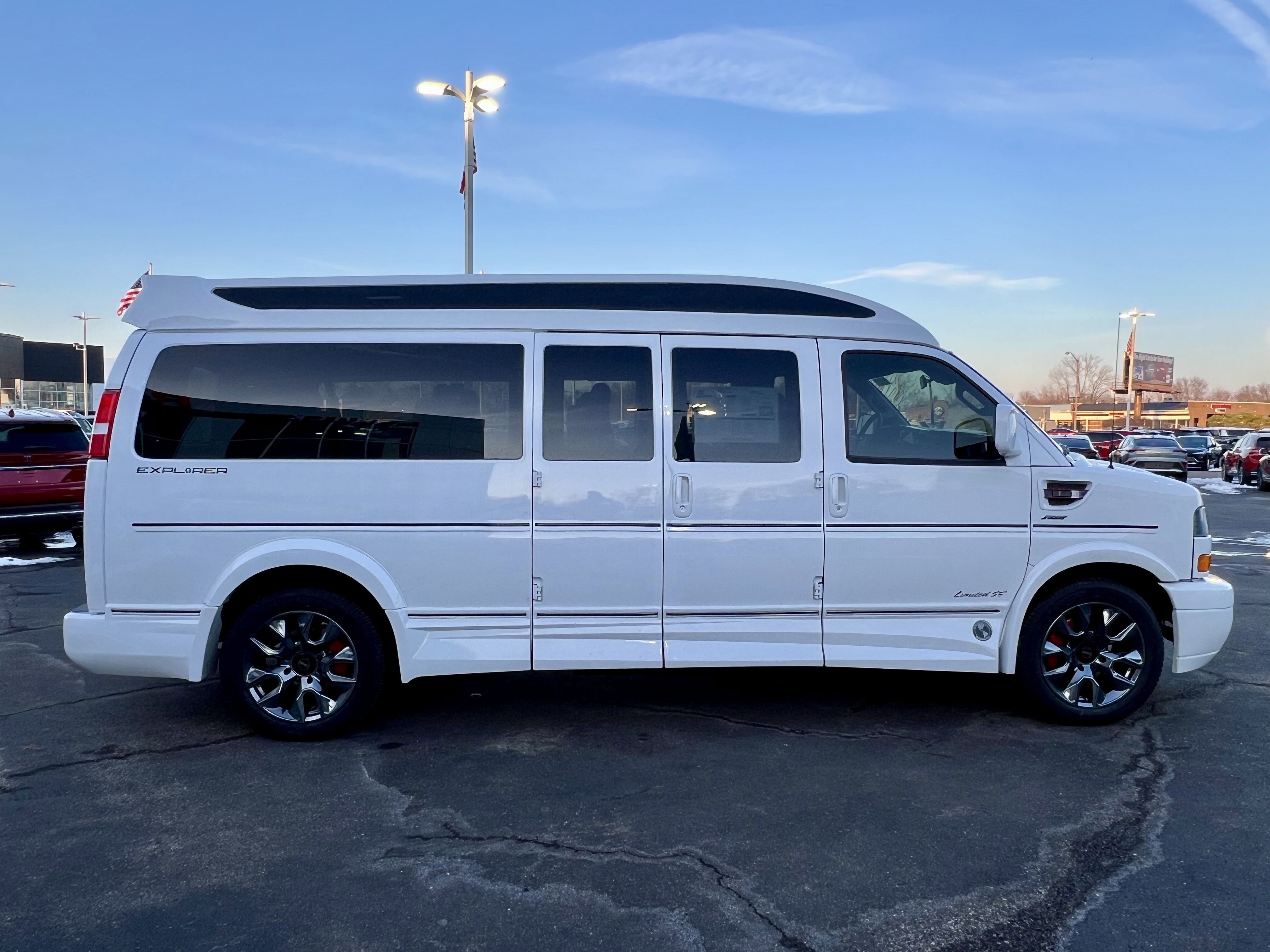 New 2025 GMC Savana 2500 Extended w/ Driver Convenience Package image 8