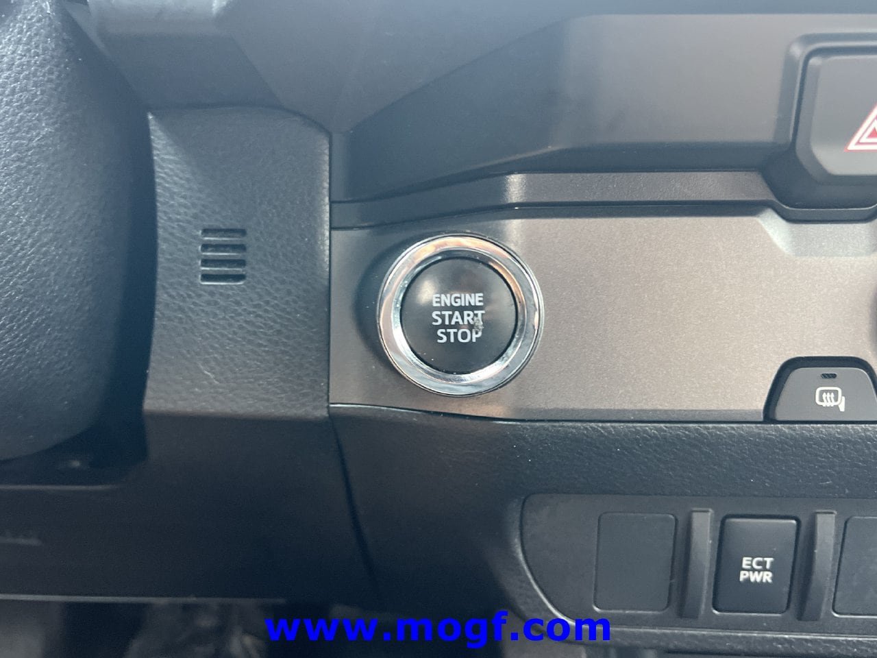 Used 2023 Toyota Tacoma TRD Off-Road RWD image 9