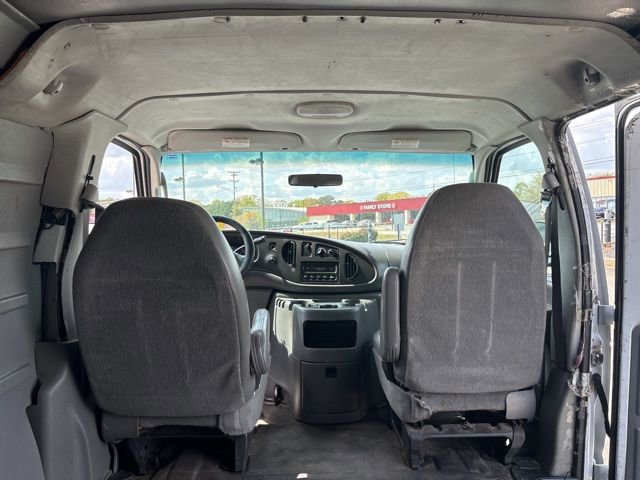 Used 2005 Ford E-250 and Econoline 250 Extended image 26