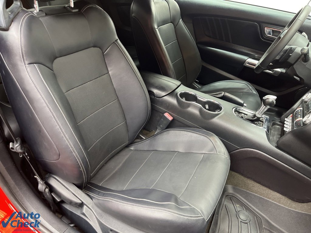 Used 2016 Ford Mustang Premium image 20