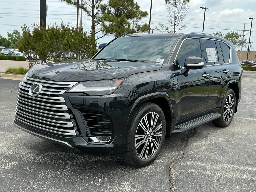 New 2026 Lexus LX 600 4WD w/ Accessory Package (2T) image 7