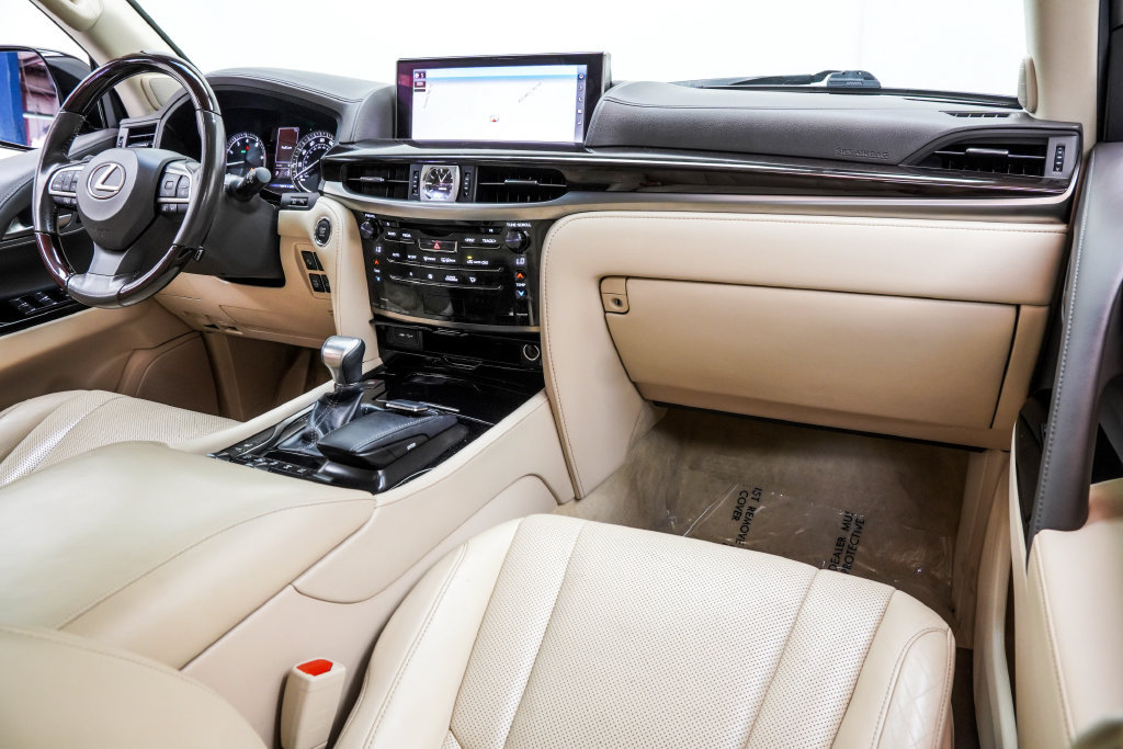 Used 2018 Lexus LX 570 4WD image 23