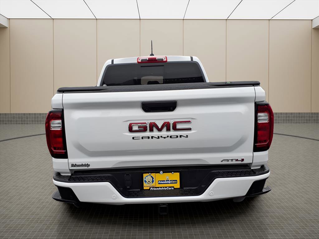 Used 2025 GMC Canyon AT4 w/ Technology Plus Package image 24