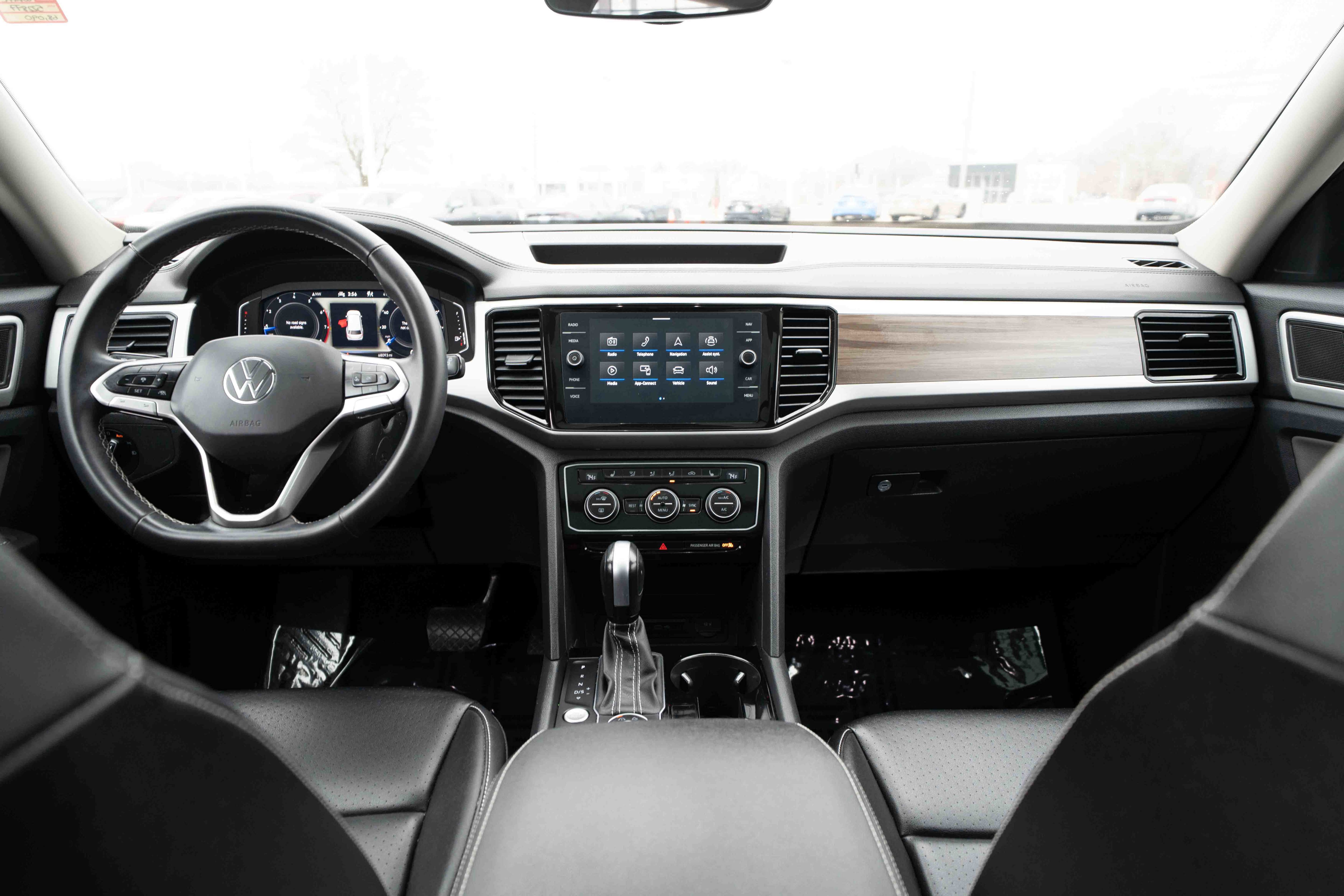 Used 2022 Volkswagen Atlas SEL image 20