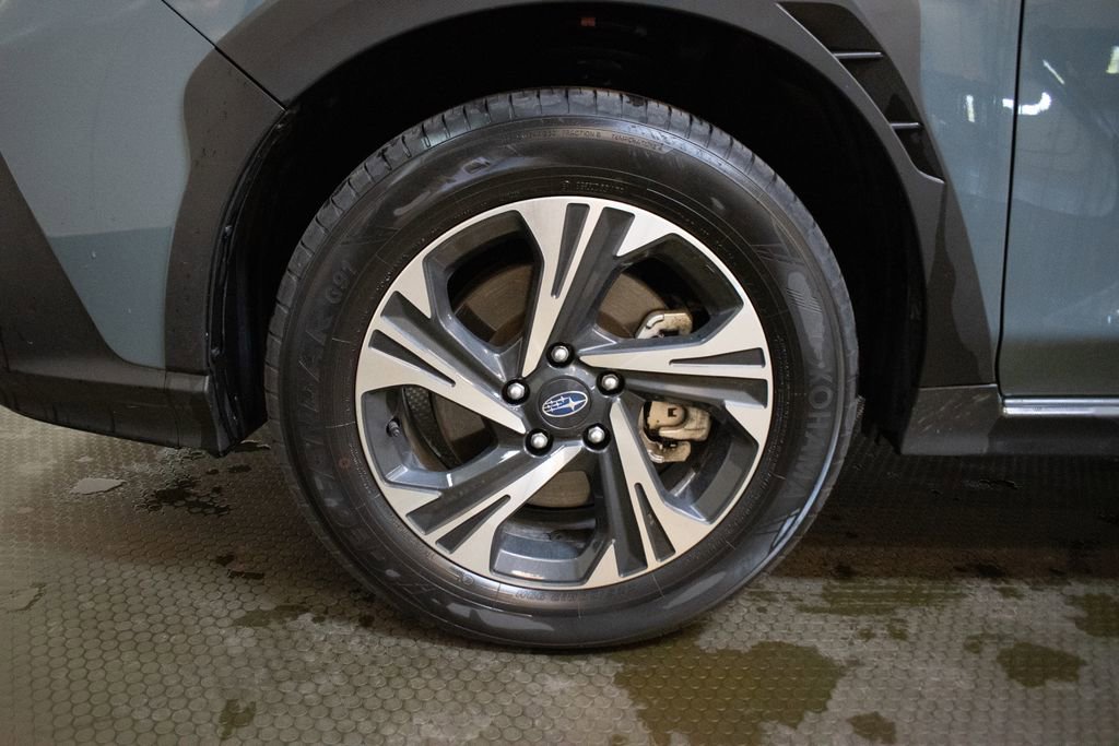 Used 2024 Subaru Crosstrek 2.0i Premium image 9