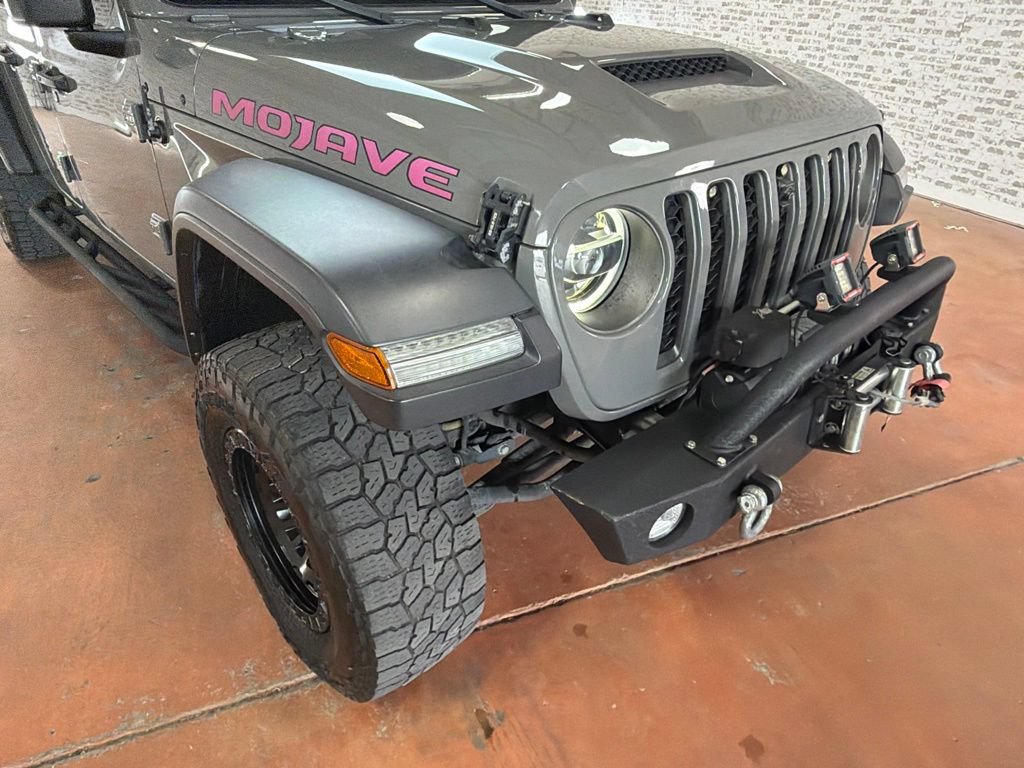 Used 2022 Jeep Gladiator Mojave w/ LED Lighting Group AWD/4WD image 9