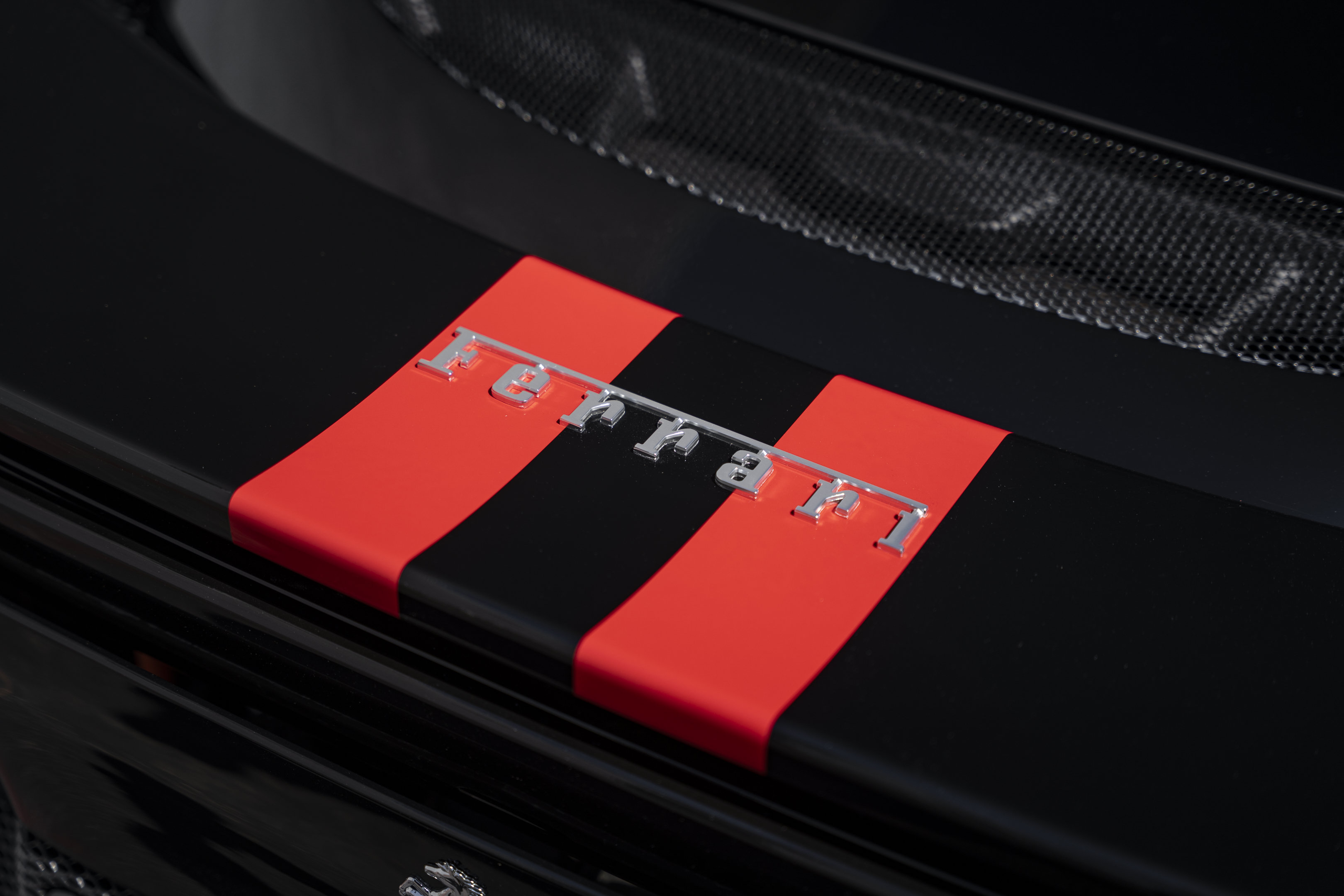 Used 2026 Ferrari 296 GTS RWD image 13