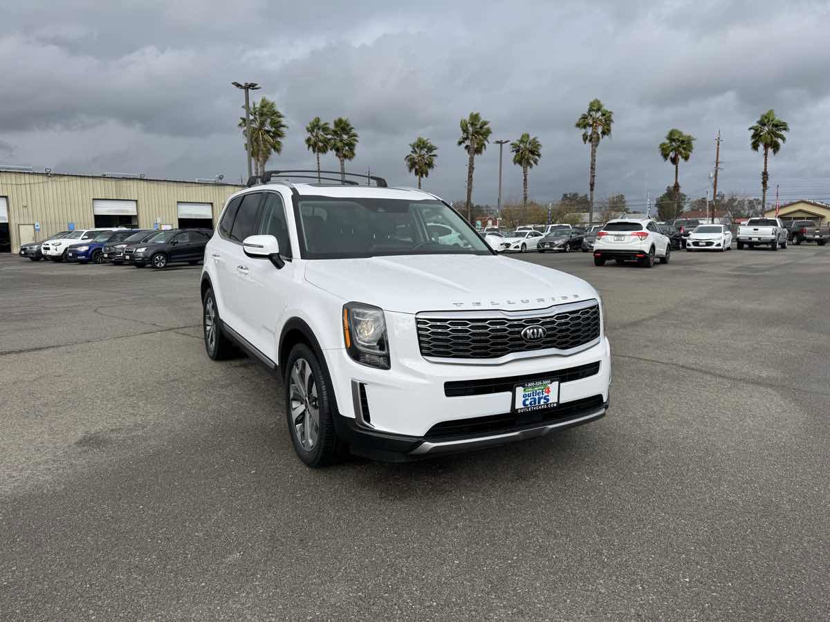 Used 2021 Kia Telluride S image 3