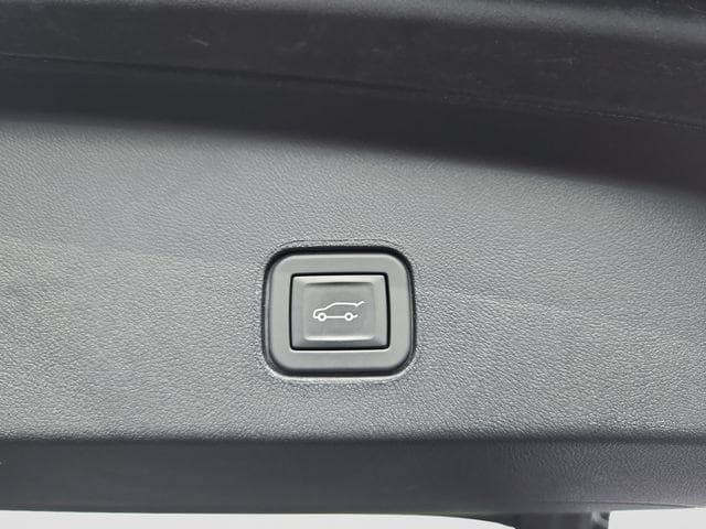 Certified 2024 Cadillac Lyriq Sport w/ LPO, Floor Liner Package AWD/4WD image 35