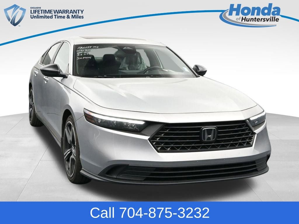 Used 2024 Honda Accord Sport image 1