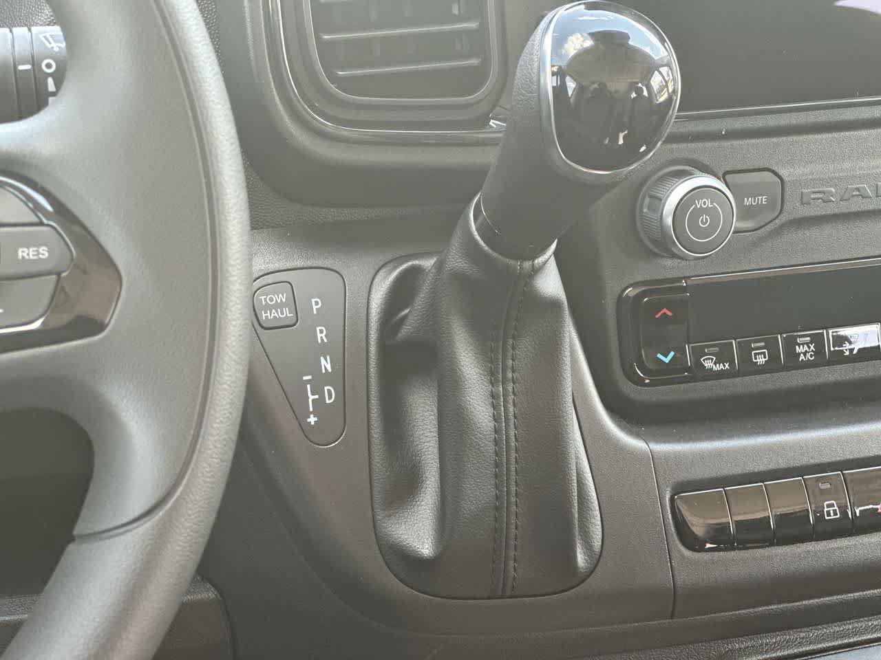 New 2026 RAM ProMaster 3500 w/ Premium Convenience Group FWD image 23