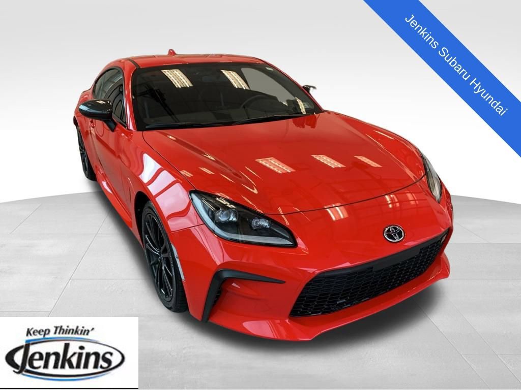 Used 2022 Toyota GR86 Premium w/ ALL Weather Mat Package (TMS) RWD image 1