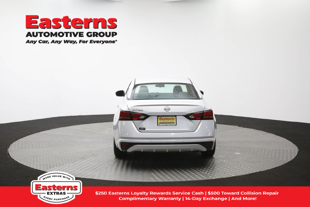 Used 2024 Nissan Altima 2.5 S FWD image 37