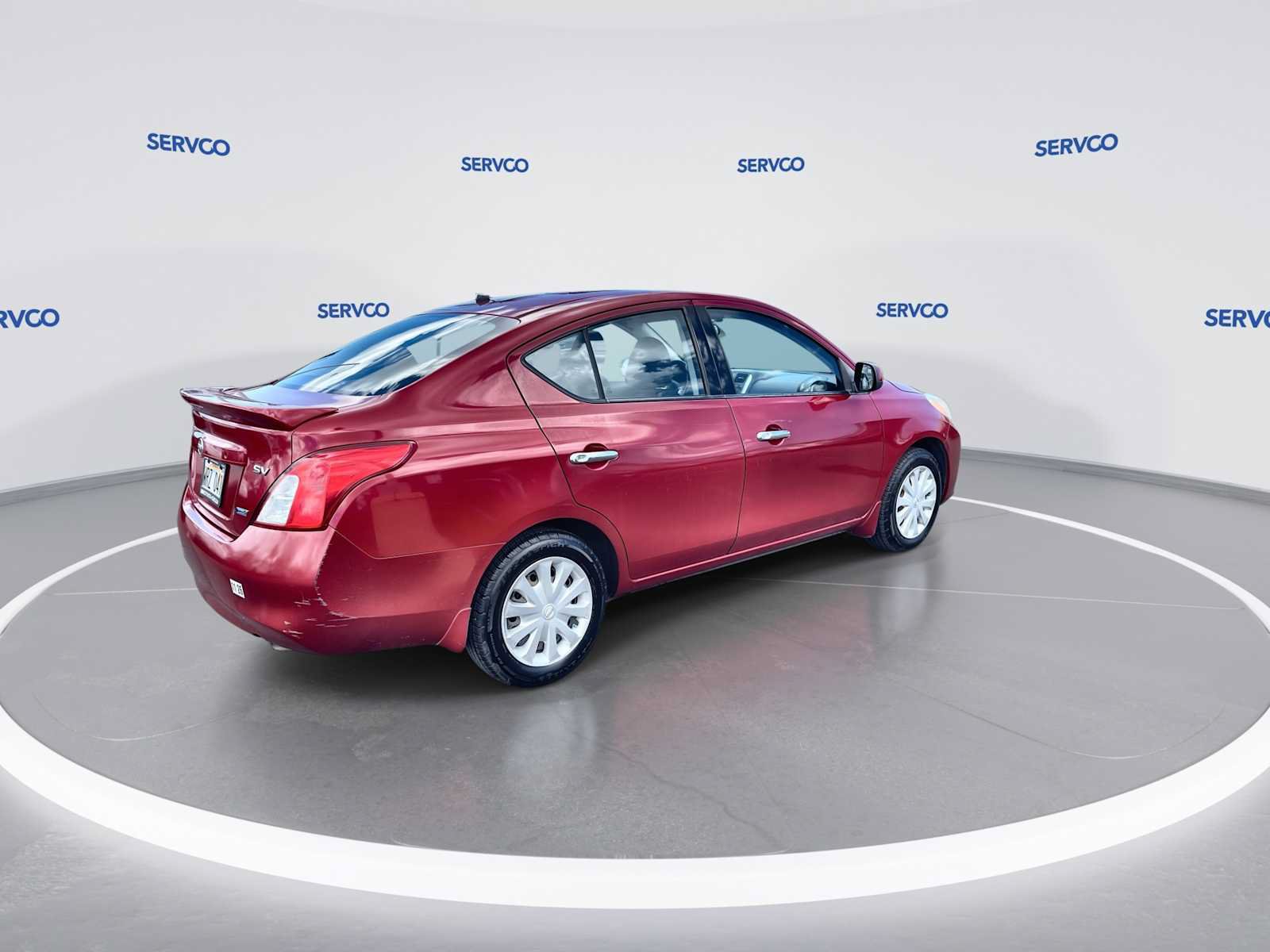 Used 2014 Nissan Versa SV FWD image 8