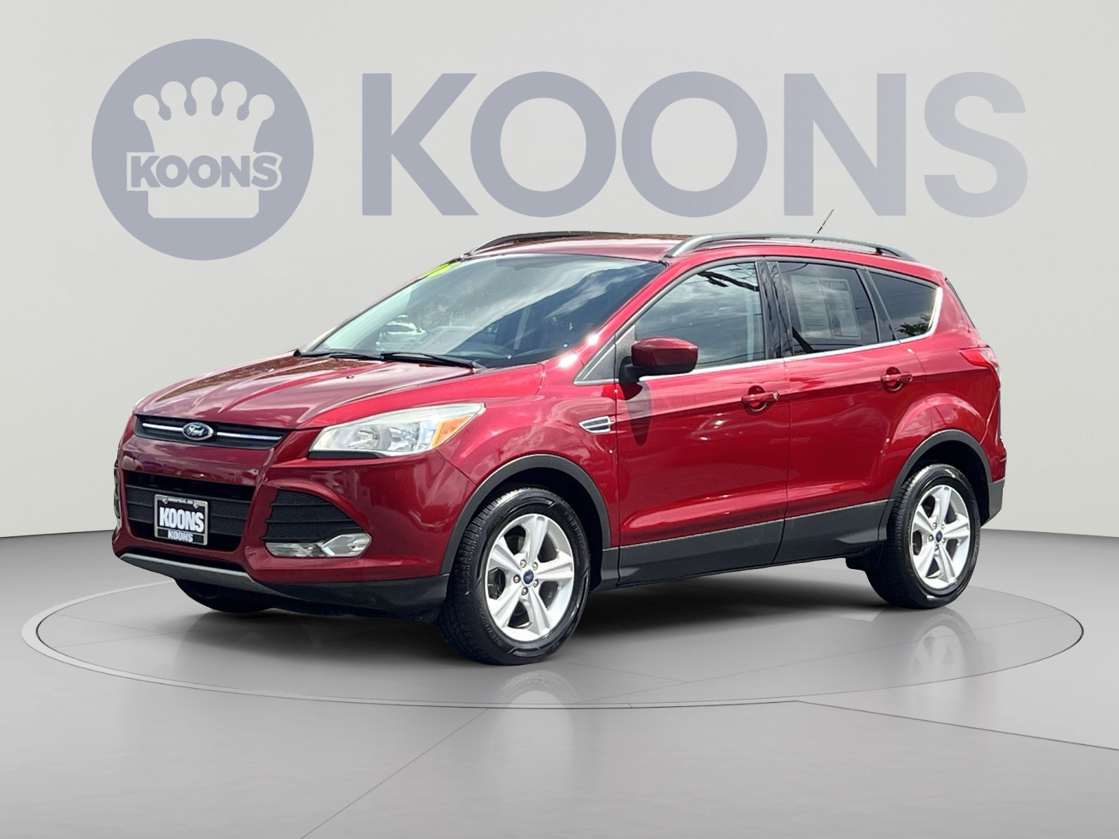 Used 2016 Ford Escape SE w/ Equipment Group 201A FWD image 1