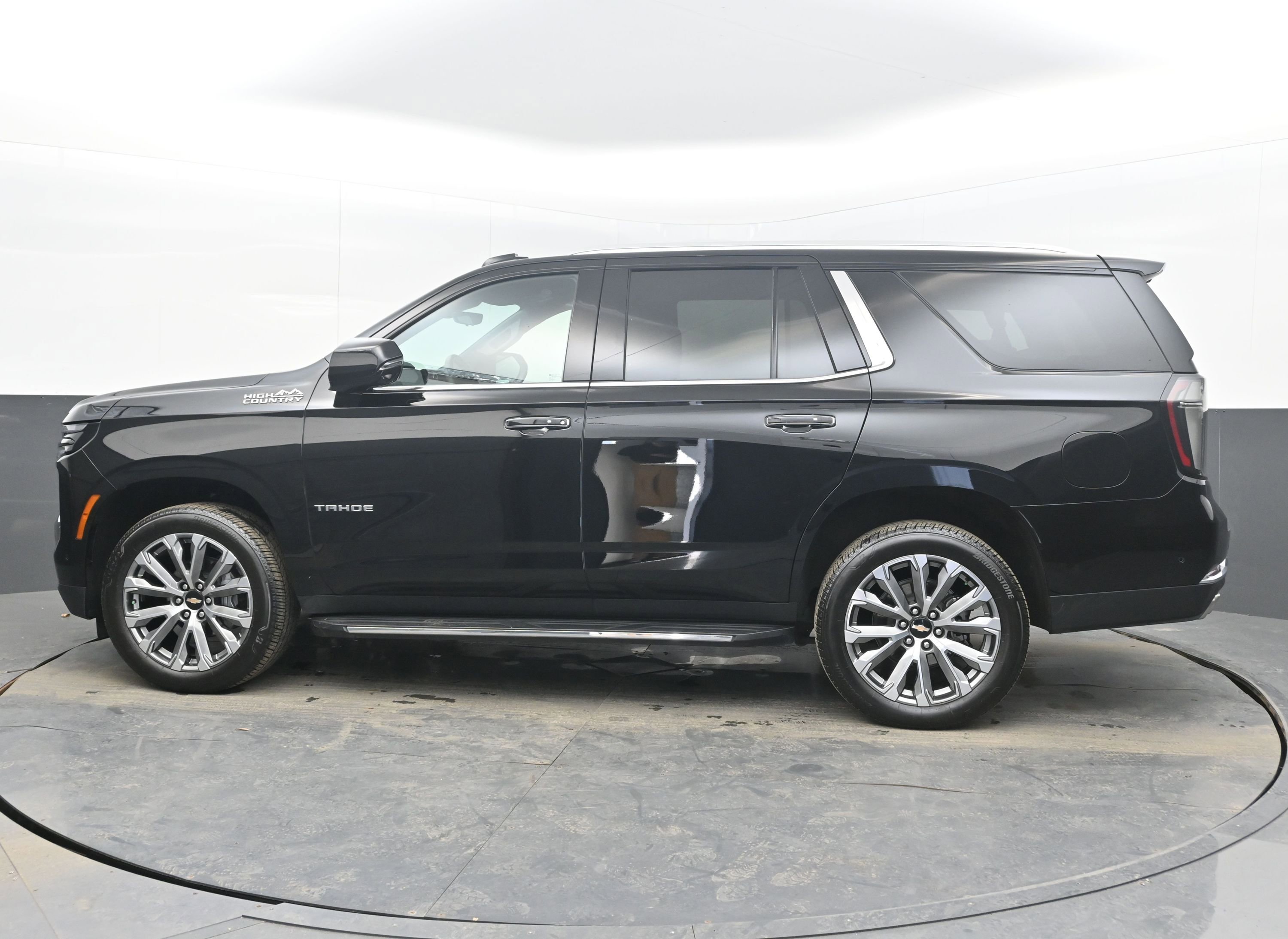 Certified 2025 Chevrolet Tahoe High Country image 7