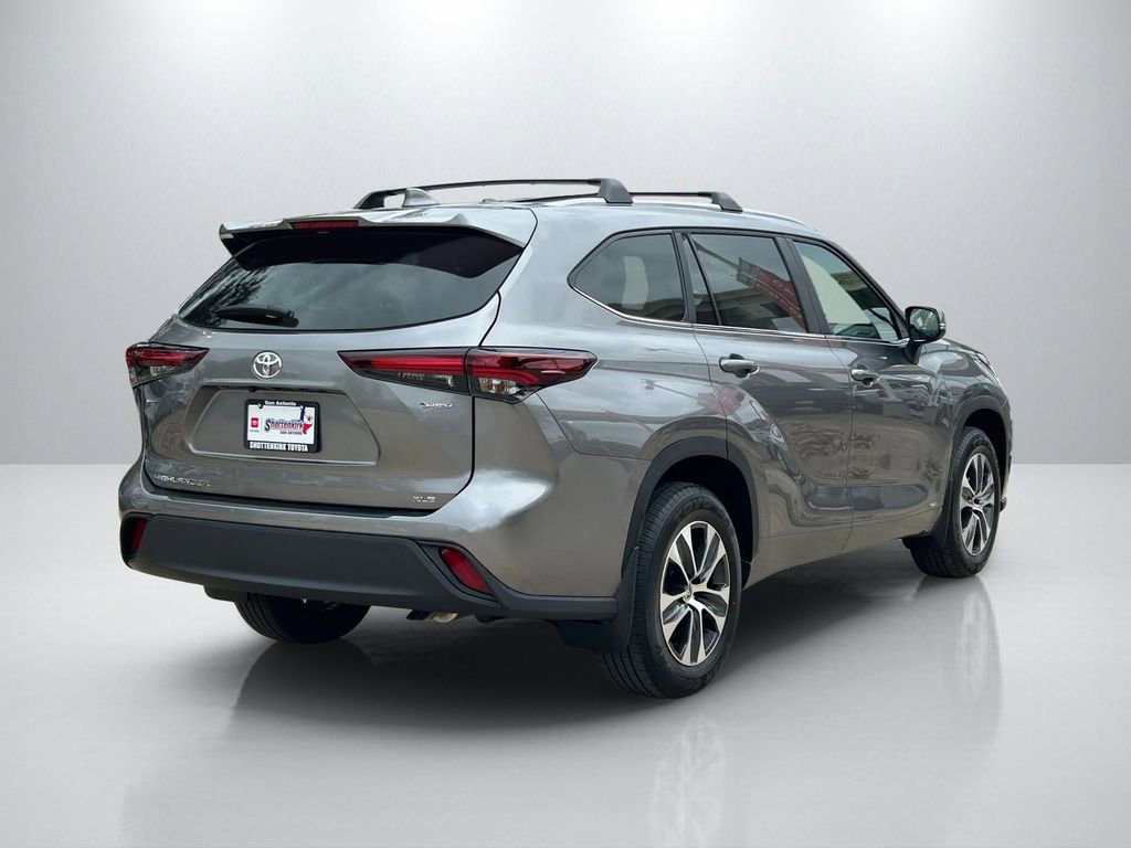 New 2026 Toyota Highlander XLE AWD/4WD image 5