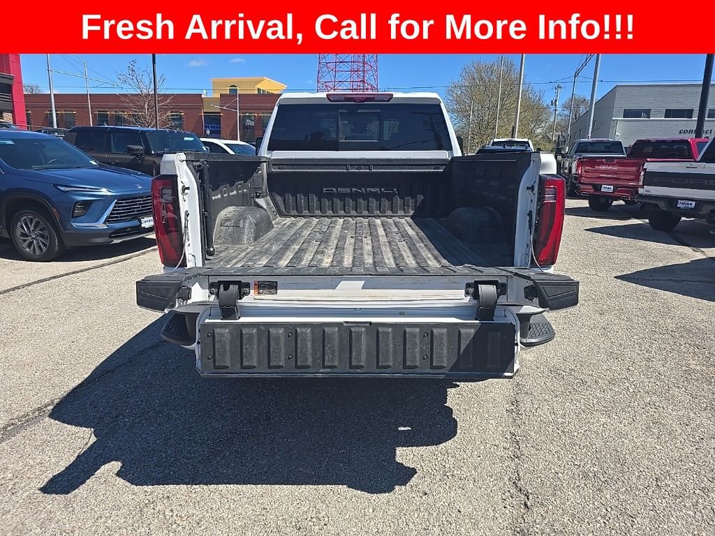 Used 2024 GMC Sierra 2500 Denali w/ Denali Reserve Package image 16