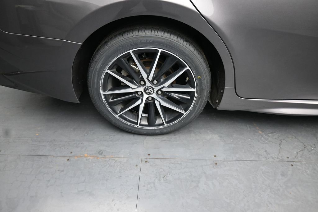 Used 2023 Toyota Camry SE FWD image 10