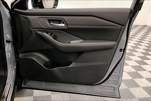 New 2026 Nissan Rogue Dark Armor image 34