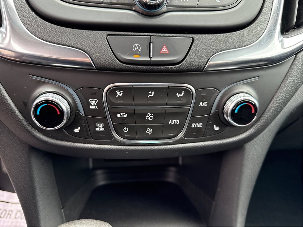 Used 2022 Chevrolet Equinox LT AWD/4WD image 32