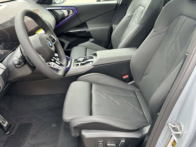 New 2026 BMW X3 xDrive30i w/ M Sport Package AWD/4WD image 14