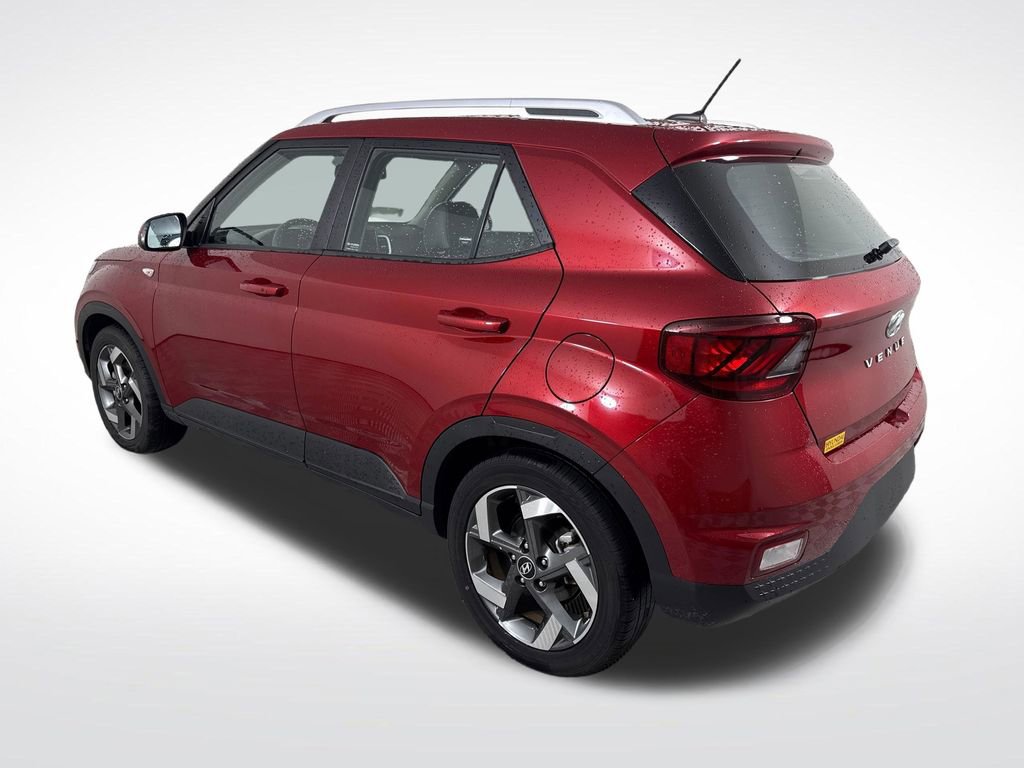 Certified 2023 Hyundai Venue Limited image 6