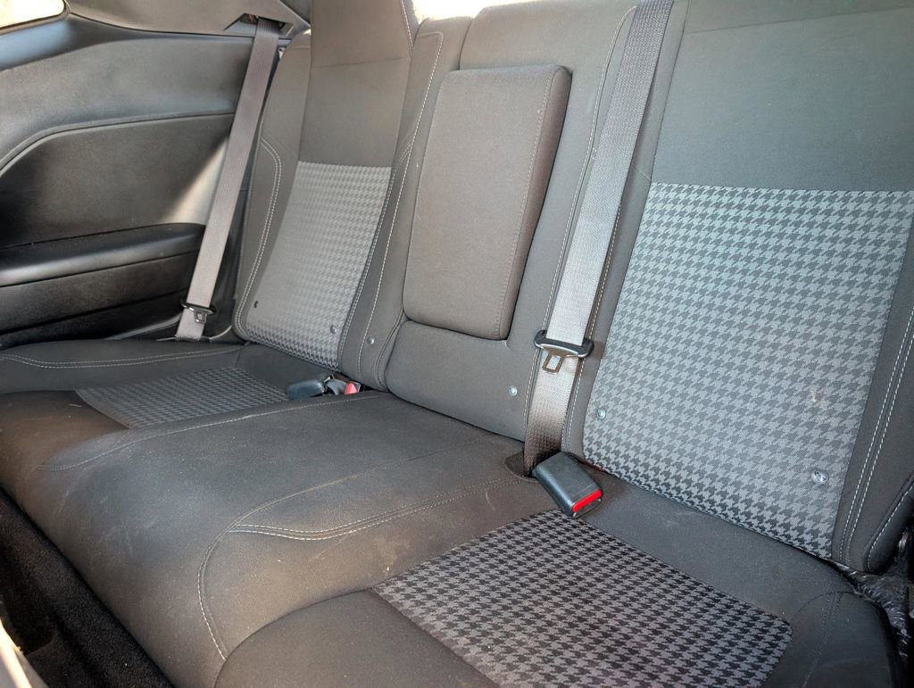 Used 2021 Dodge Challenger SXT image 13