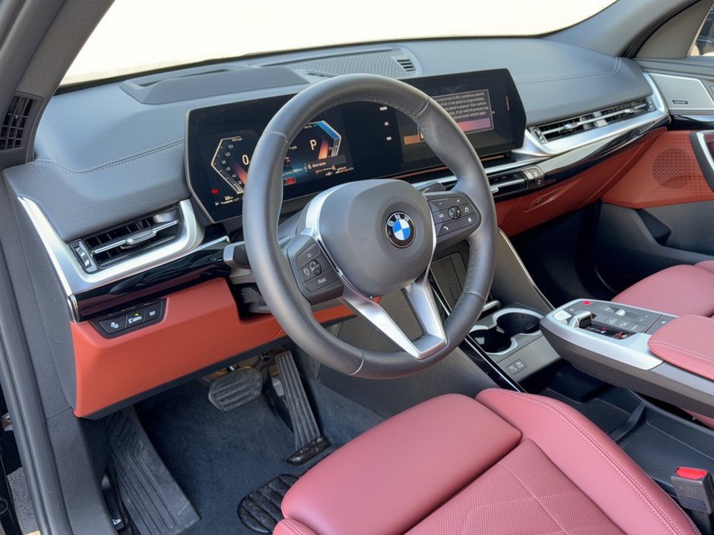 Certified 2026 BMW X2 xDrive28i w/ Technology Package AWD/4WD image 4