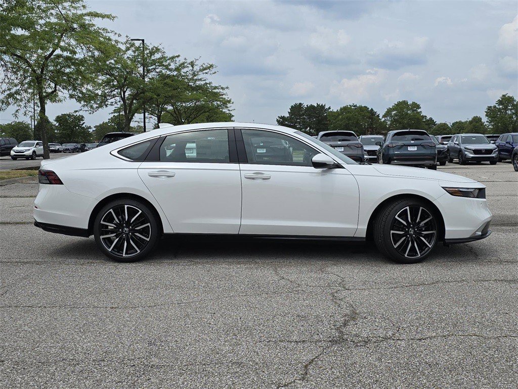 New 2025 Honda Accord Touring image 24