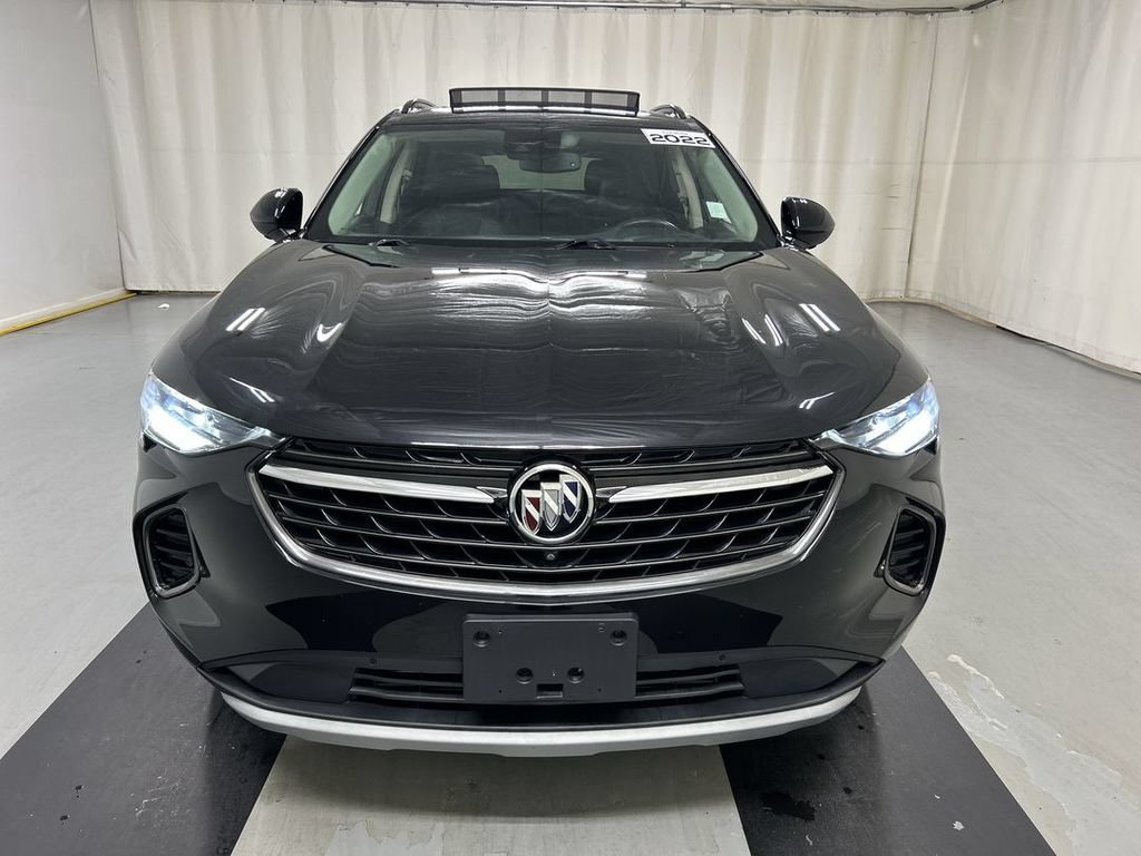 Certified 2022 Buick Envision Essence w/ Technology Package I AWD/4WD image 3