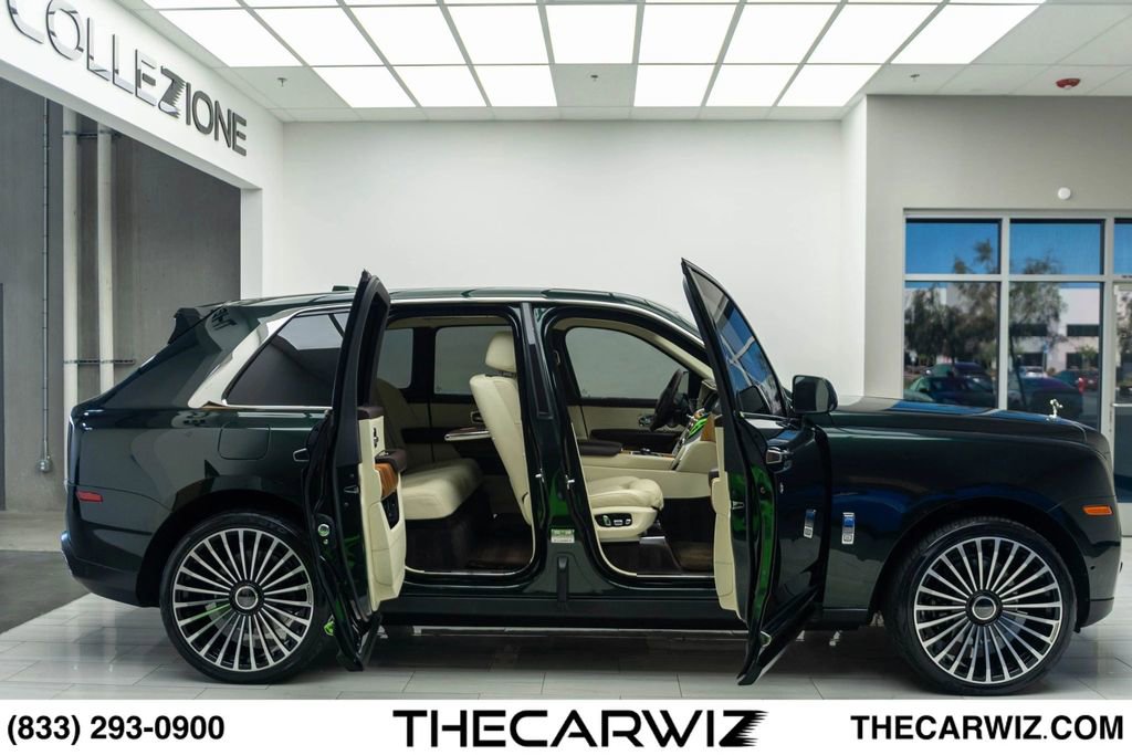 Used 2019 Rolls-Royce Cullinan AWD/4WD image 24