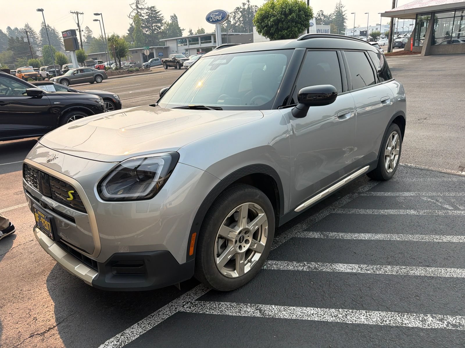 Used 2025 MINI Cooper Countryman SE w/ Comfort Package Max