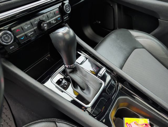 Used 2022 Jeep Compass Altitude w/ Sun and Sound Group image 31