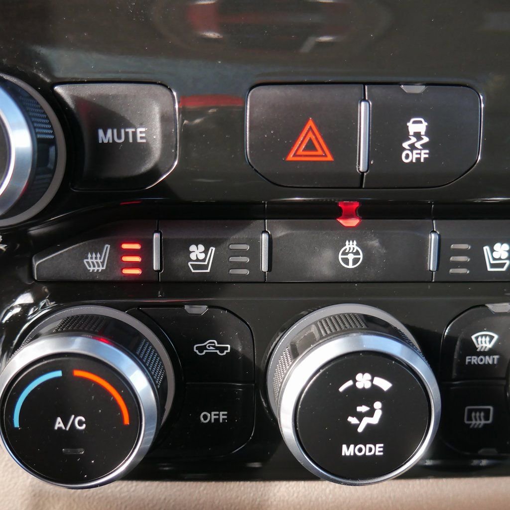 Used 2022 RAM 3500 Laramie image 37