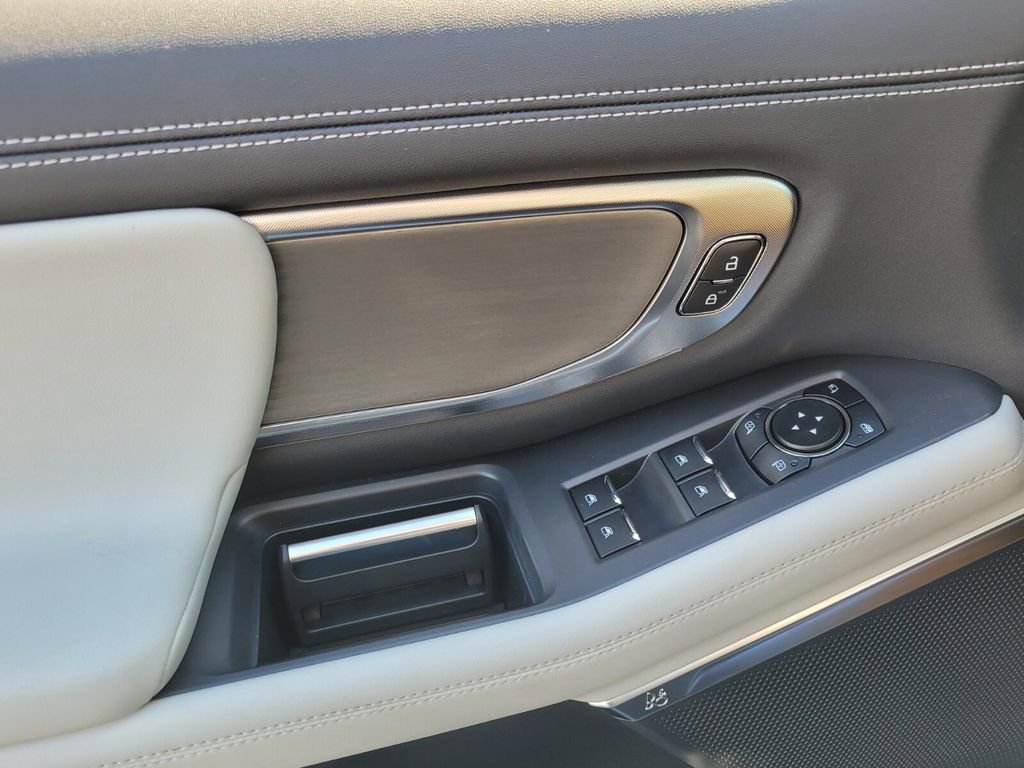 New 2026 Ford Expedition Max Platinum w/ Driver's Package image 32