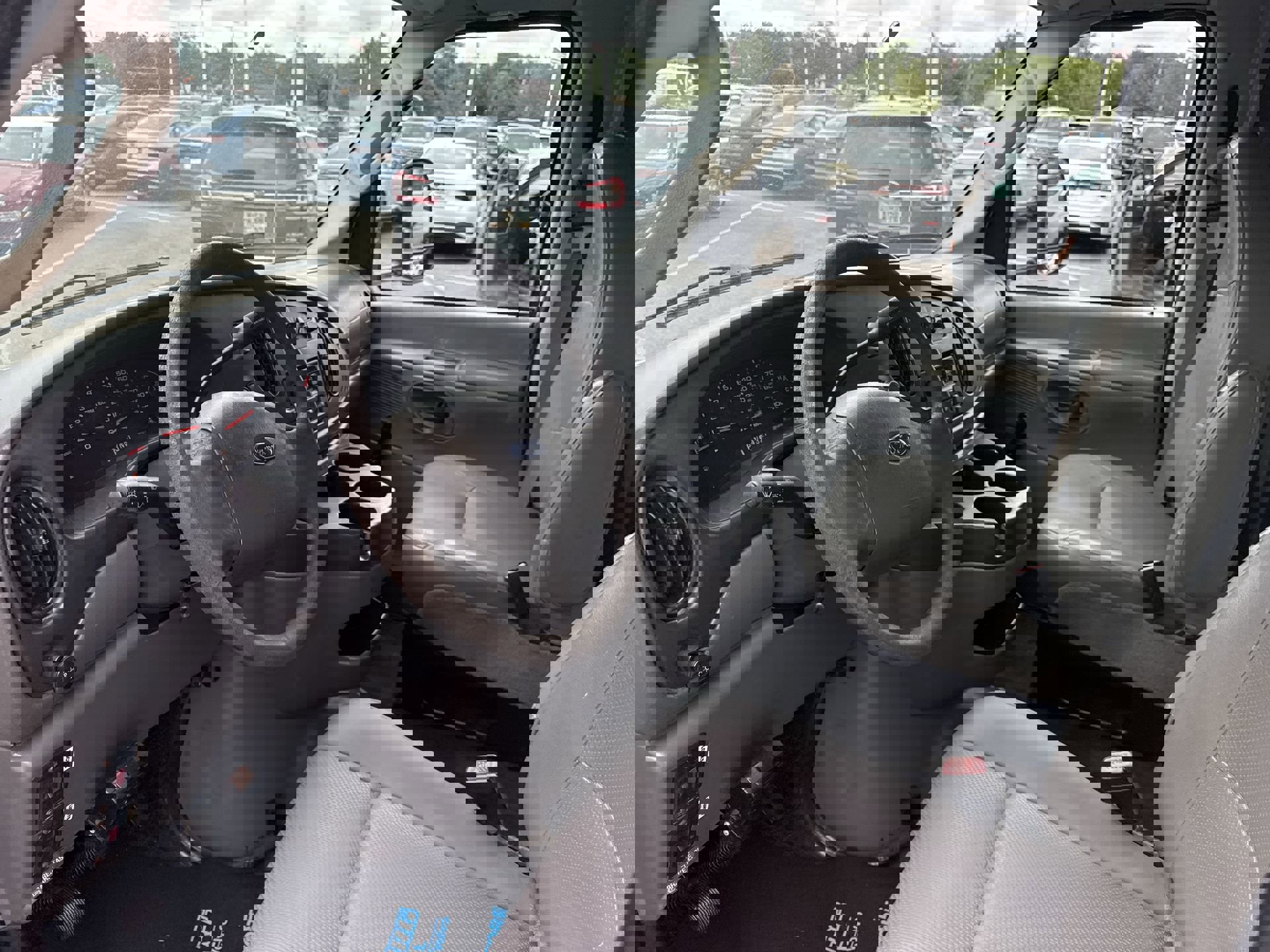 Used 2006 Ford E-450 and Econoline 450 image 10