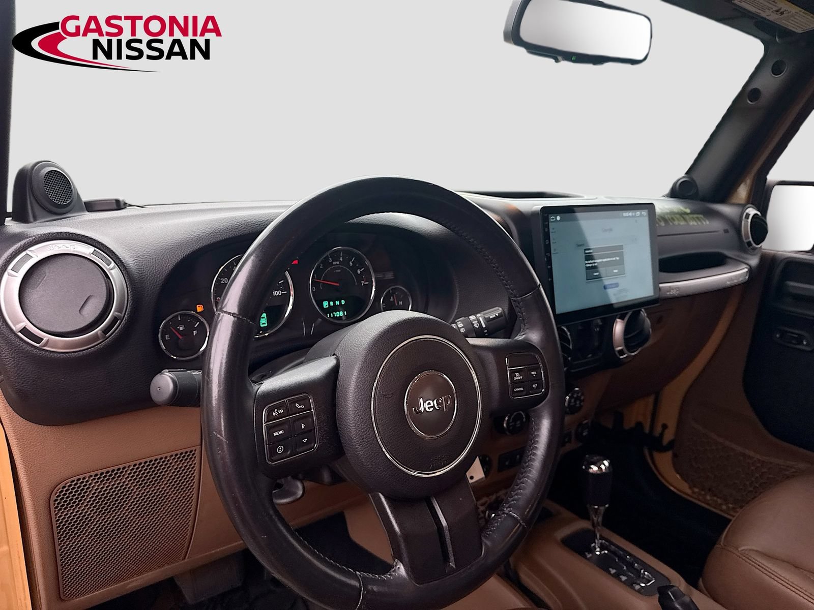 Used 2013 Jeep Wrangler Unlimited Sahara w/ Connectivity Group AWD/4WD image 11
